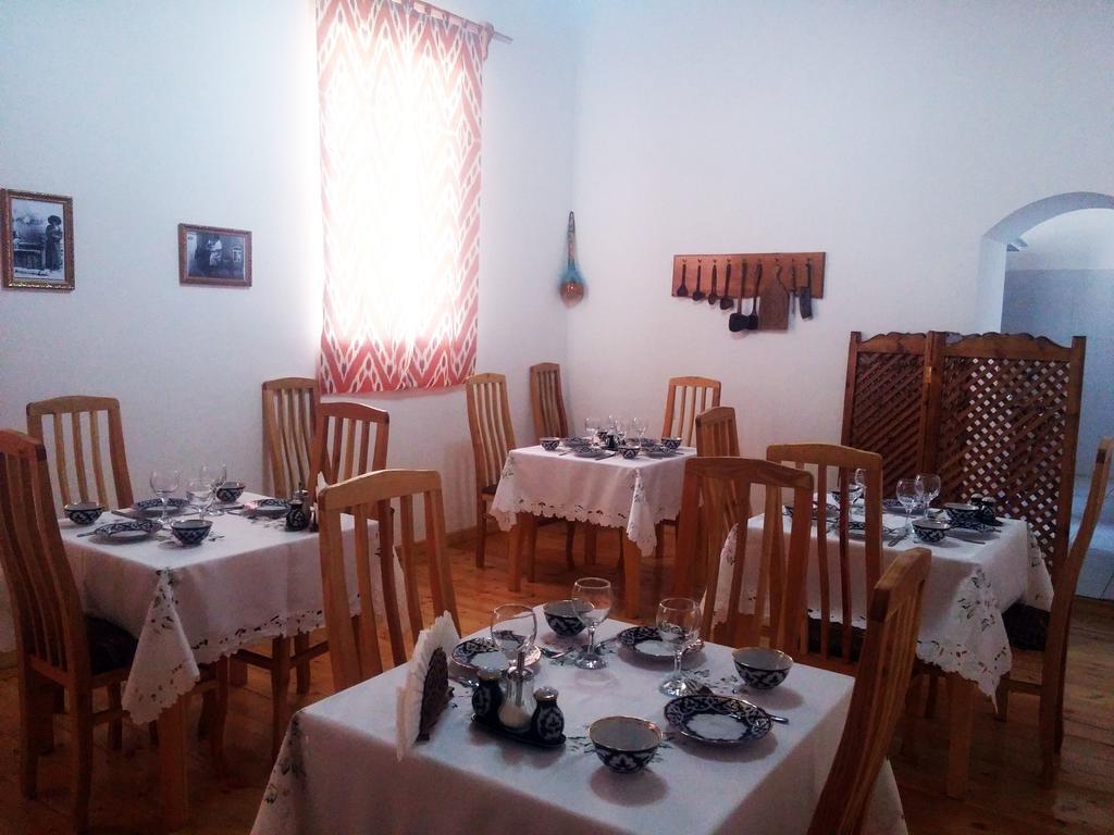 Qosha Darvoza Hotell Chiva Exteriör bild