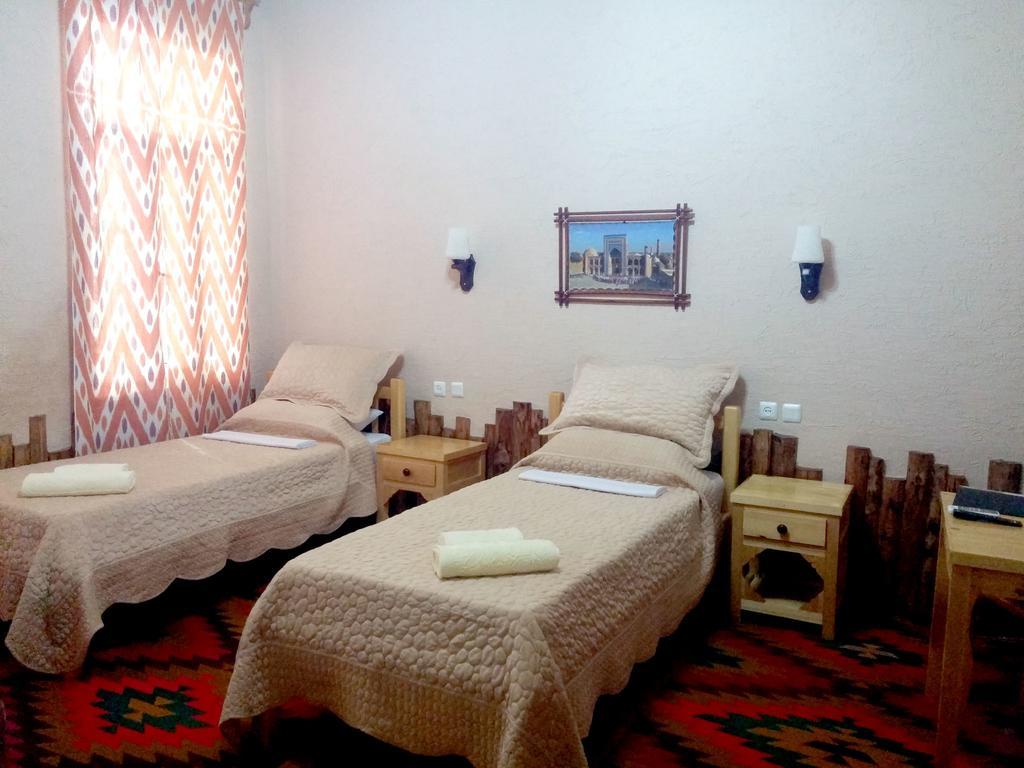 Qosha Darvoza Hotell Chiva Rum bild