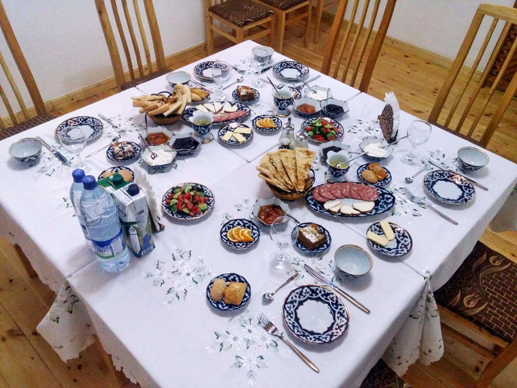 Qosha Darvoza Hotell Chiva Exteriör bild